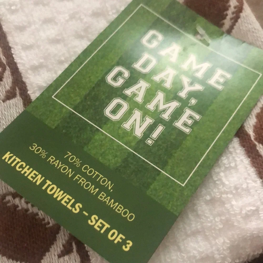 GAMEDAY Football Kitchen Towel Set